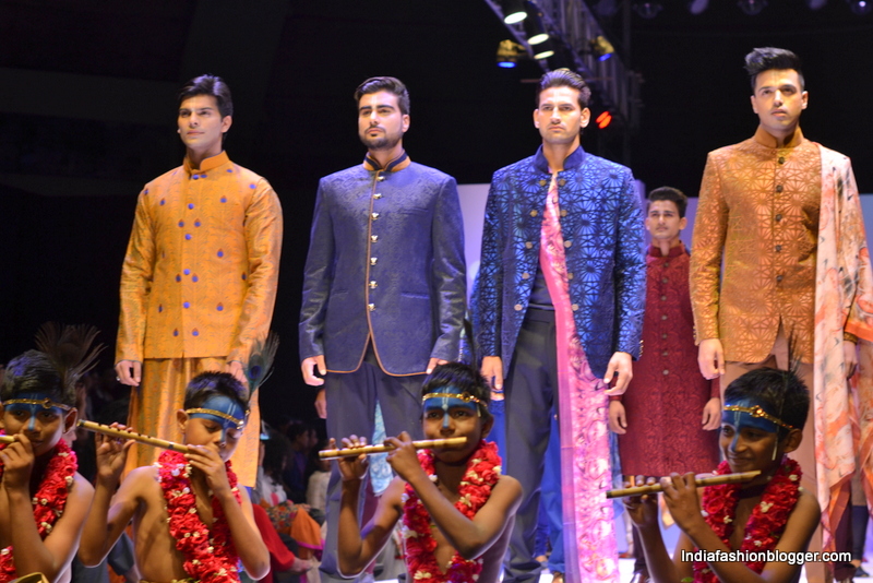 Manish Gupta collections